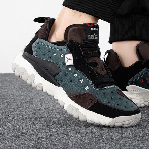 �Ϳ� CV8121-300,,