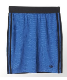 ���~��S20011