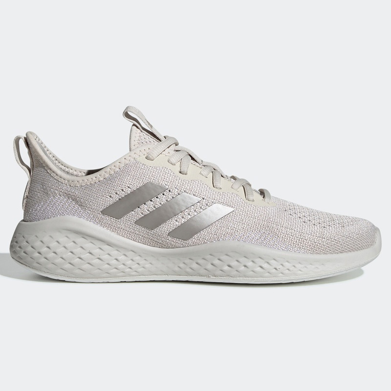 ���� EG3674